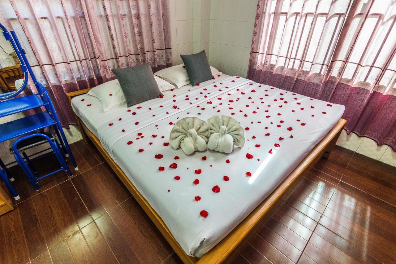 Maykha Hotel Мандалай Экстерьер фото