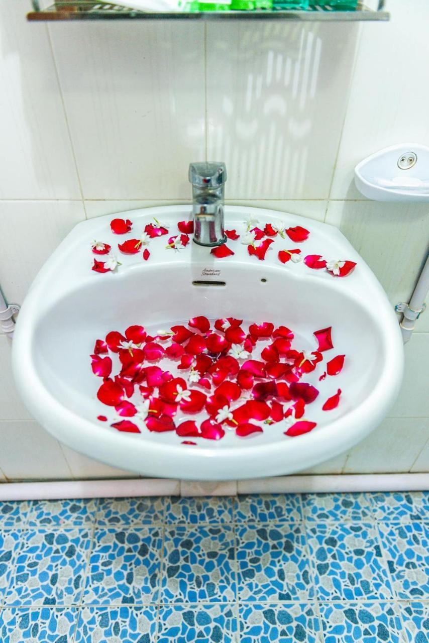 Maykha Hotel Мандалай Экстерьер фото